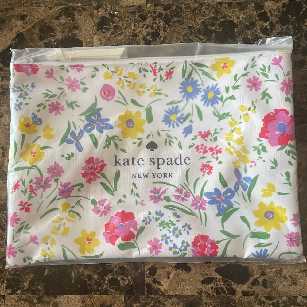 Flower printed canvas pouch